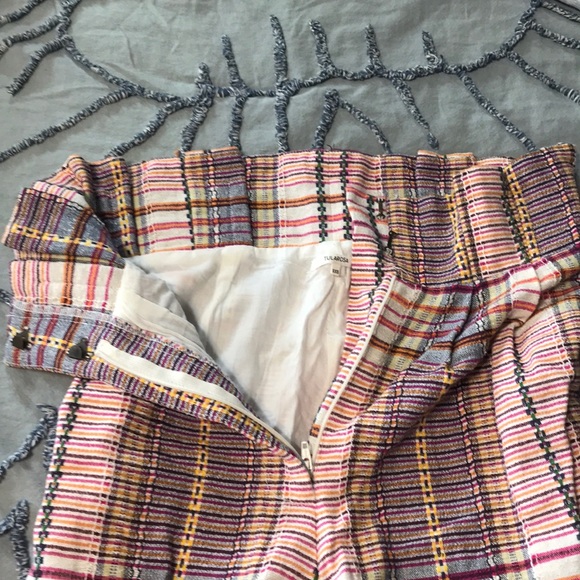 Fun patterned pants - Picture 3 of 3